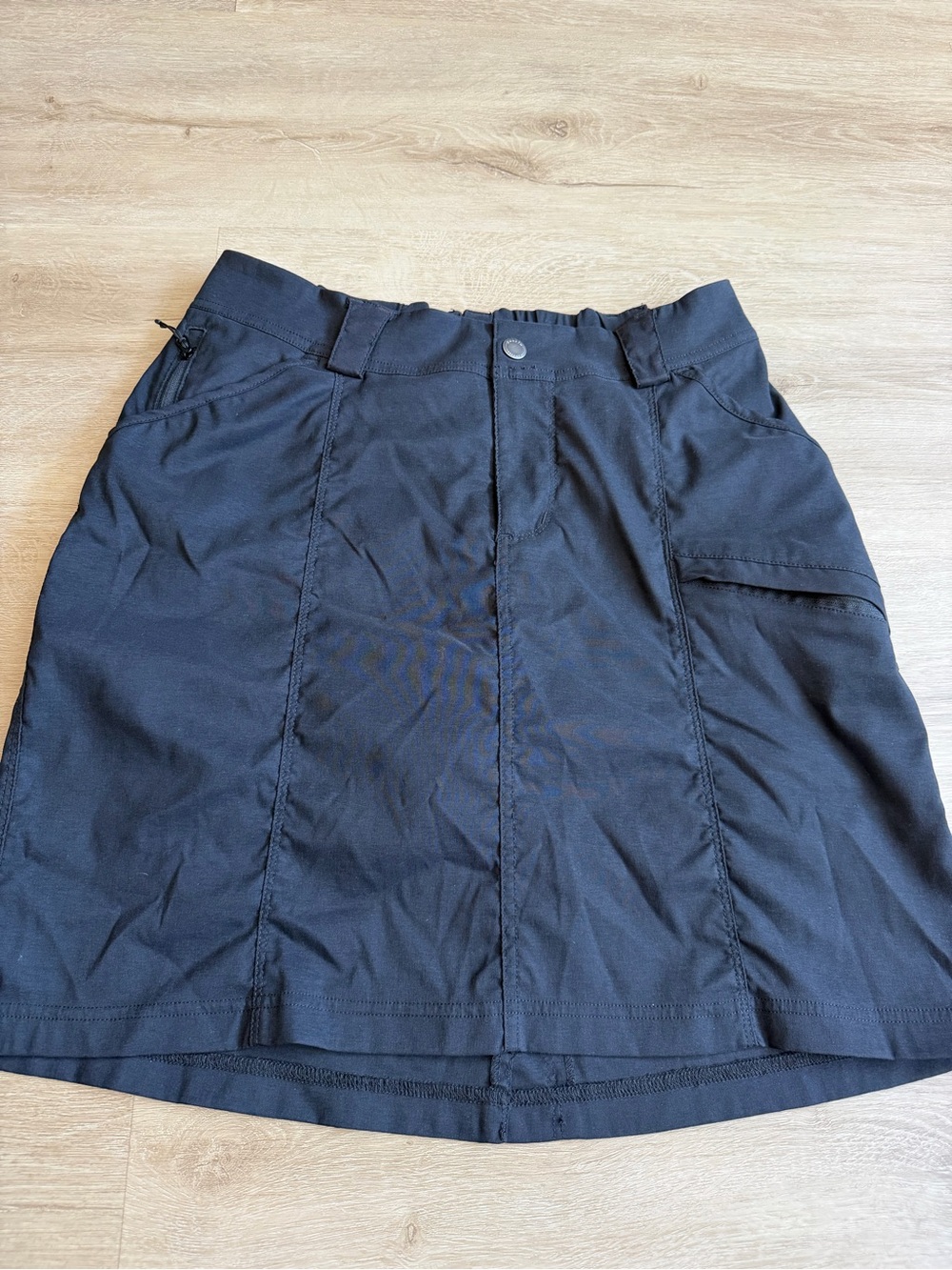 Duluth Trading Co - Women's Dry on the Fly Skort Black SZ 10